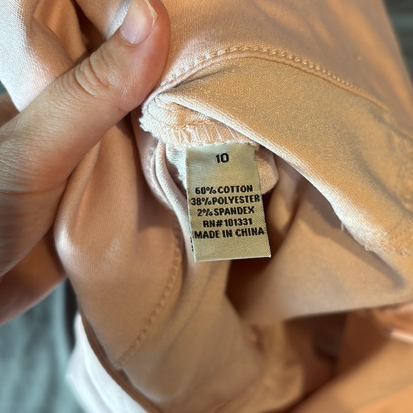 Light pink high waisted shorts - Picture 4 of 6